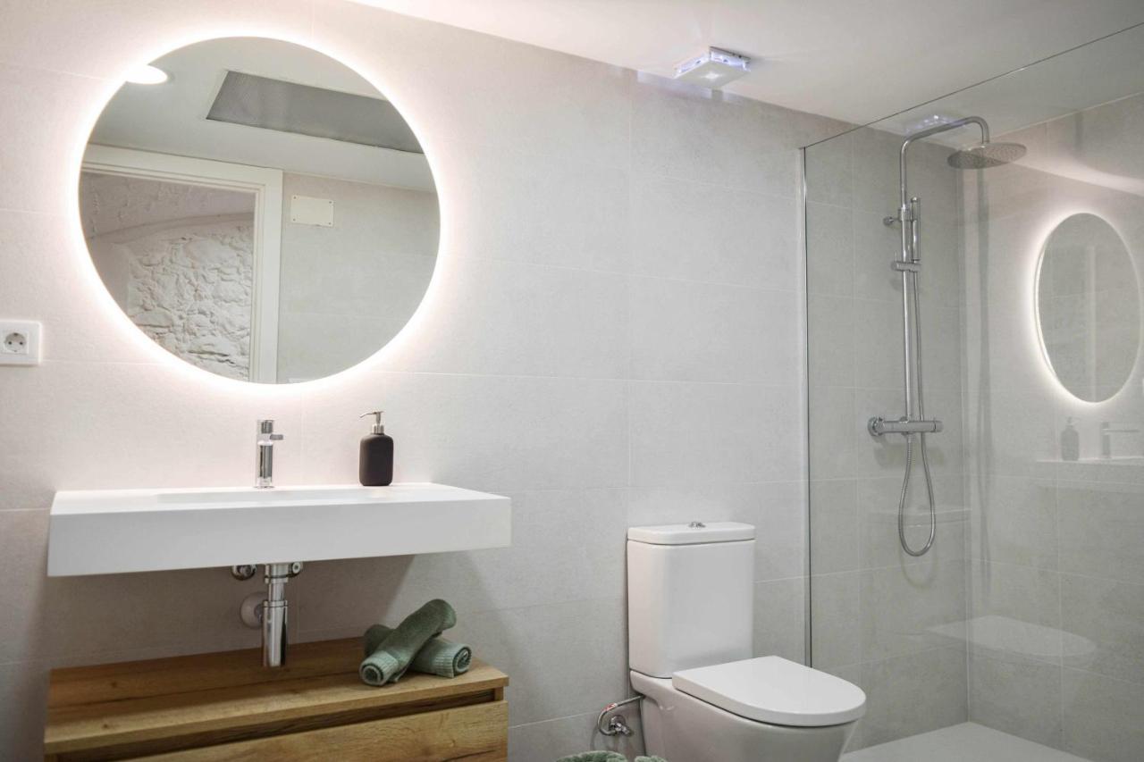 Casa Besalu Estudio En El Centro Del Pueblo Ngoại thất bức ảnh