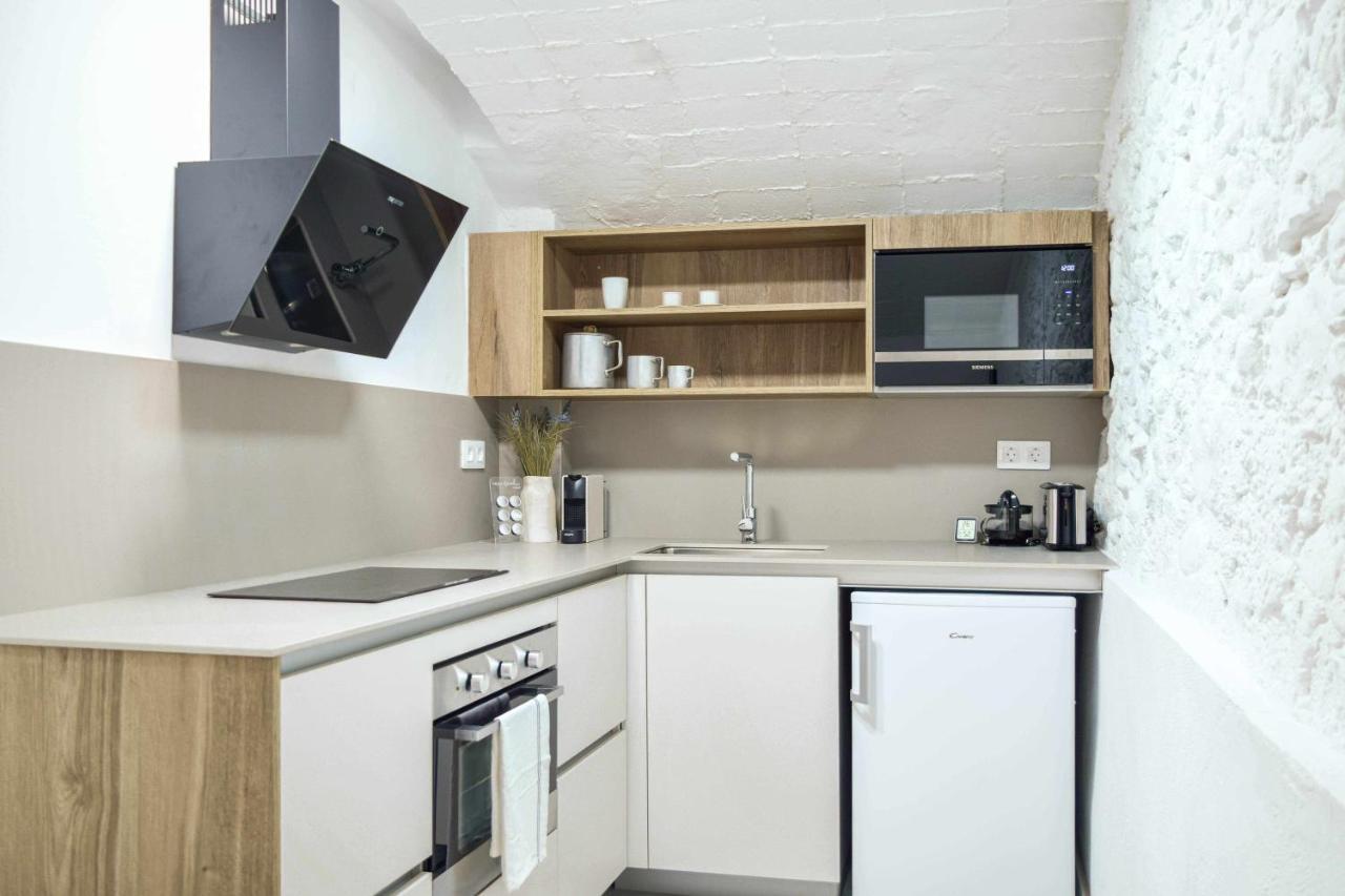 Casa Besalu Estudio En El Centro Del Pueblo Ngoại thất bức ảnh