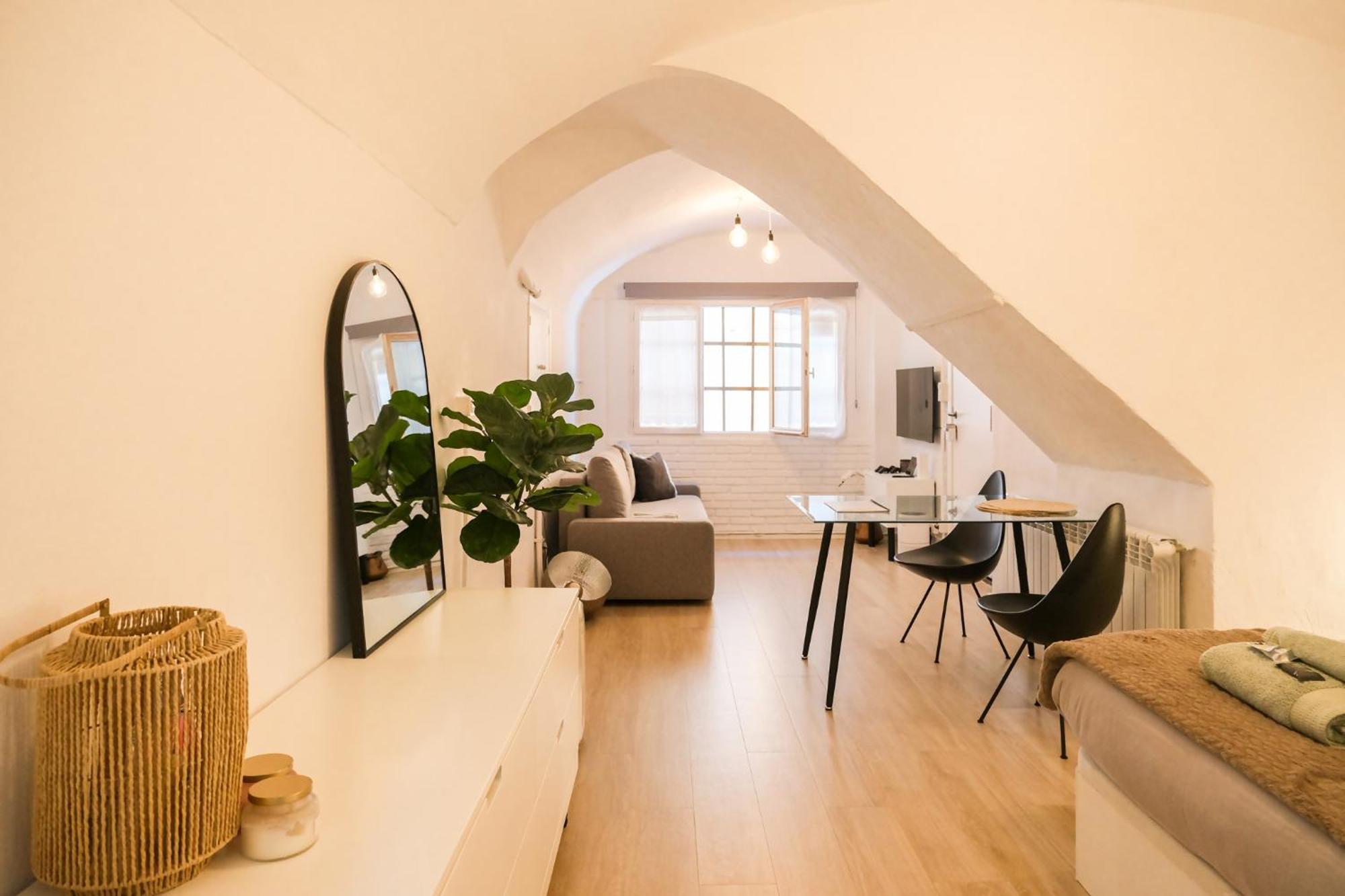 Casa Besalu Estudio En El Centro Del Pueblo Ngoại thất bức ảnh