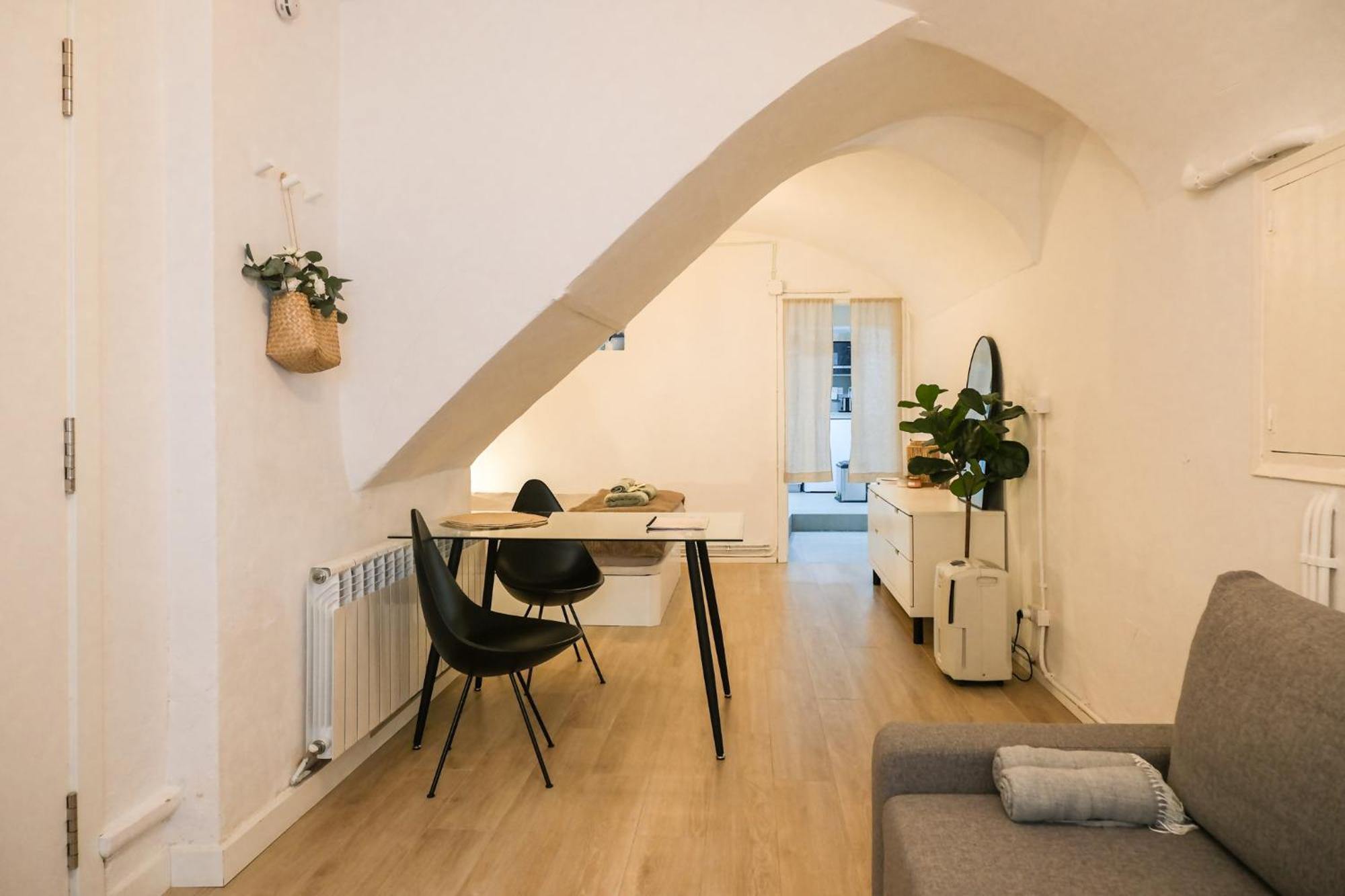 Casa Besalu Estudio En El Centro Del Pueblo Ngoại thất bức ảnh