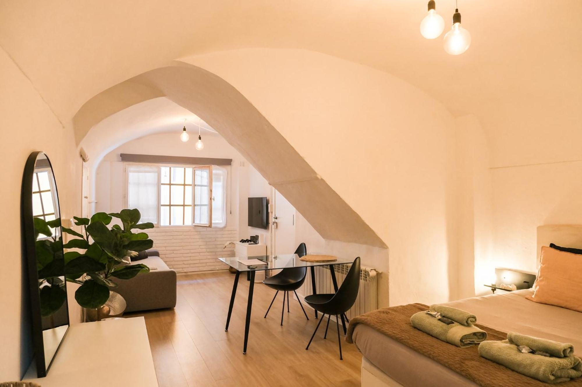 Casa Besalu Estudio En El Centro Del Pueblo Ngoại thất bức ảnh
