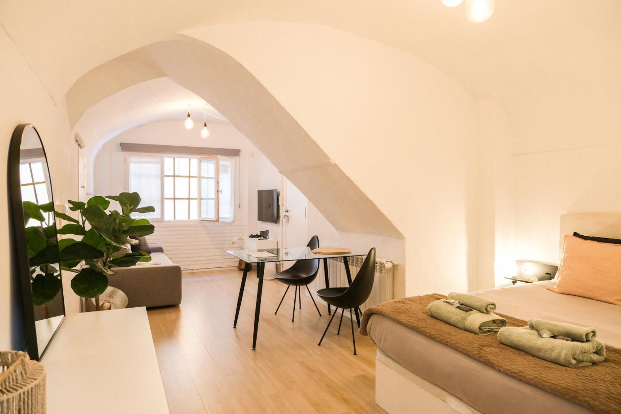 Casa Besalu Estudio En El Centro Del Pueblo Ngoại thất bức ảnh